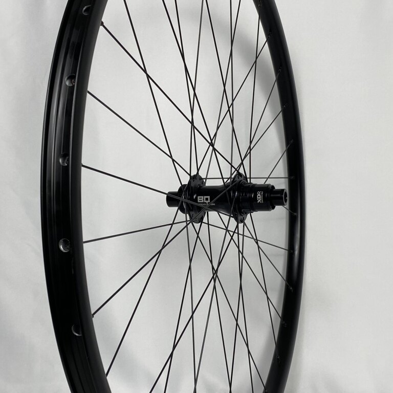 Achterwiel / 622X21C / Ryde Andra 321 / BQ-RH30029 / SRAM XDR / 142 MM / Disc (Centerlock)