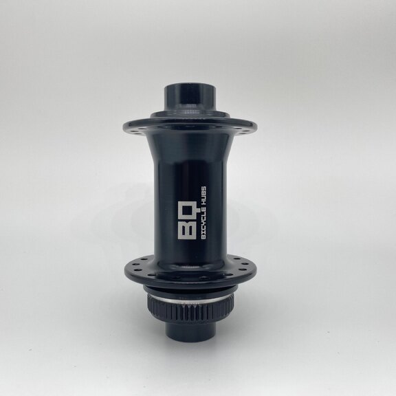 Voornaaf / 100 MM / Steekas Ø 15 MM / Disc (Centerlock) / 28GTS / BQ-FH30512 