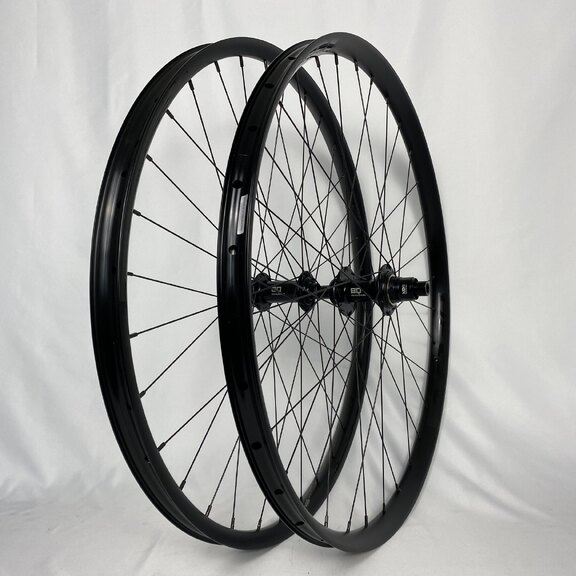Wielset / 622X30C / Race Face AR Offset 30 / BQ-RH30019 / SRAM XD(R) / 148 MM / Disc (Centerlock) 