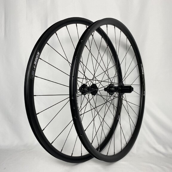 Wielset / 622X20C / Ryde Edge R 25 os Disc / BQ-RH30002 / HG Body 36,85 MM / 142 MM / Disc (Centerlock) / Race 