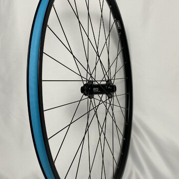 Voorwiel / 622X21C / Ryde ZAC 421 / BQ-FH30513 / 100 MM / Disc (Centerlock)