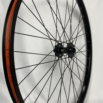 Voorwiel / 622X25C / Ryde Andra 40 / BQ-FH30504 / 100 MM / Disc (6 bout)
