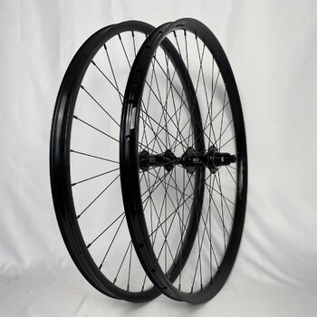 Wielset / 622X30C / Race Face AR Offset 30 / BQ-RH30019 / SRAM XD(R) / 148 MM / Disc (Centerlock)