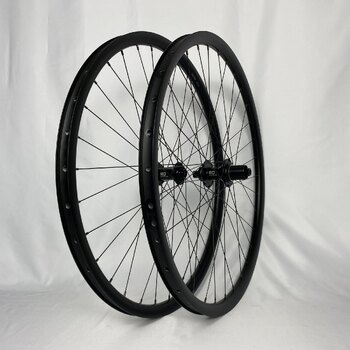 Wielset / 622X25C / Ryde DP25 / BQ-RH30016 / HG Body 36,85 MM / 142 MM / Disc (Centerlock)